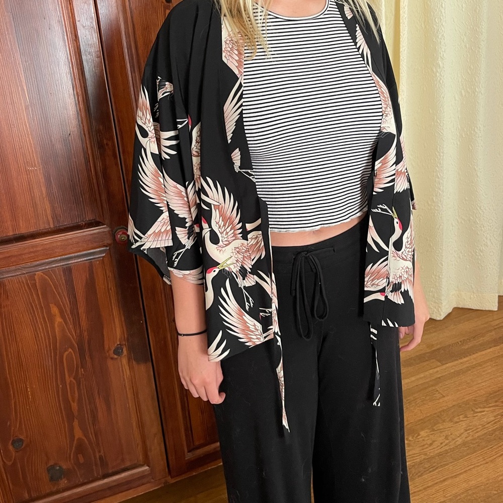 Unisex crane bird kimono top - Picture 3 of 5